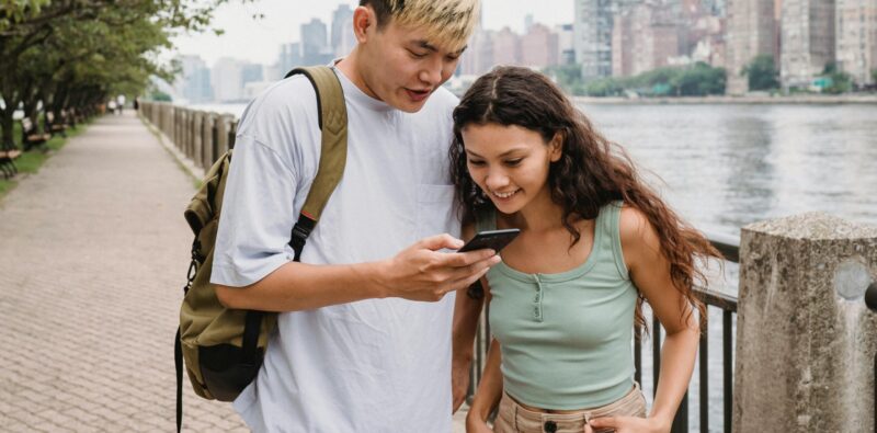 pexels-samson-katt-5225076